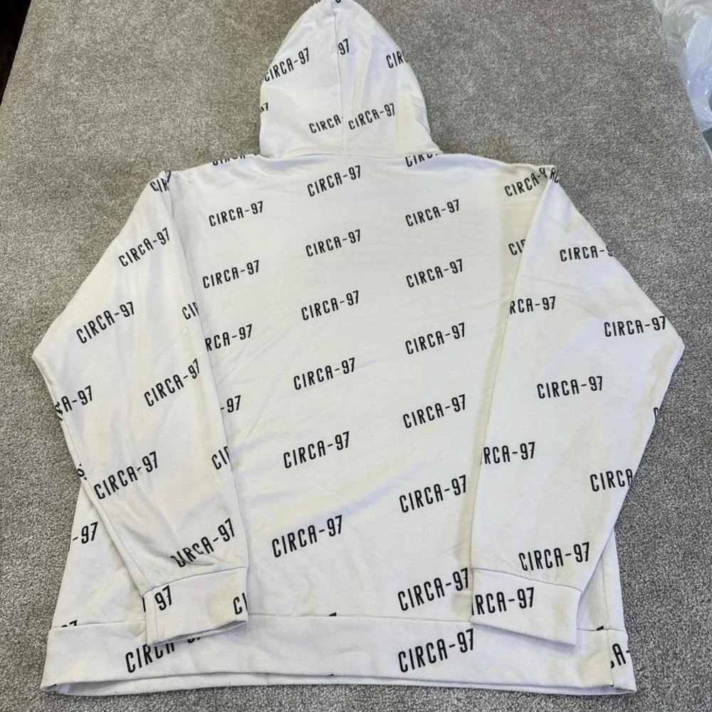 #Underlust #Undergold #StreetwearHoodie #GraphicHoodie #MensStyle - Picture 6 of 7